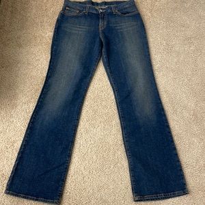 NWOT Lucky Brand Soho Mid Rise Flare Dark Wash Jeans, size 10/30.